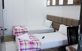 Hotel Magnum Airport T-2
